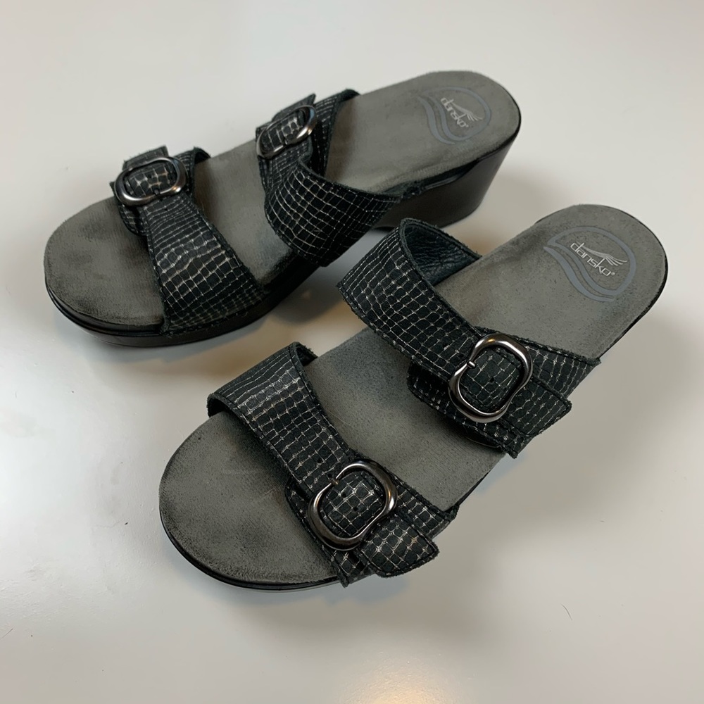 Dansko 38 Sandals Slide Wedges size 8